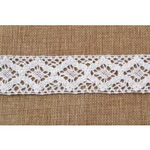 Fehér csipke szalag / 4cm x 5y 04#